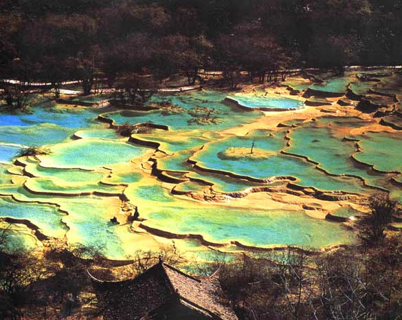 舌尖上的四川(九寨溝、黃龍、都江堰、峨眉樂(lè)山)五日游